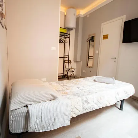 Guesthero - 3 Appartement Albenga